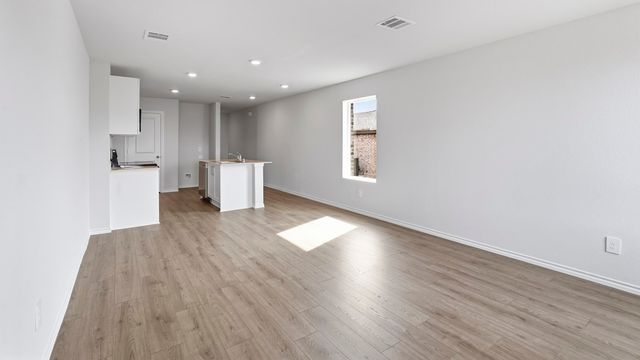3526 Spring Time Street, Talty, TX 75126