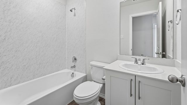 3526 Spring Time Street, Talty, TX 75126