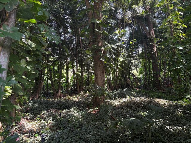 2109 Pinehurst Drive, West Palm Beach, FL 33407