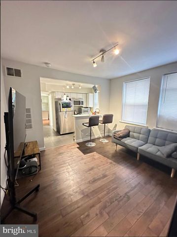 1428 W MASTER ST, Philadelphia, PA 19121