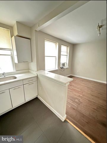 1428 W MASTER ST, Philadelphia, PA 19121