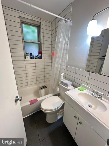 1428 W MASTER ST, Philadelphia, PA 19121