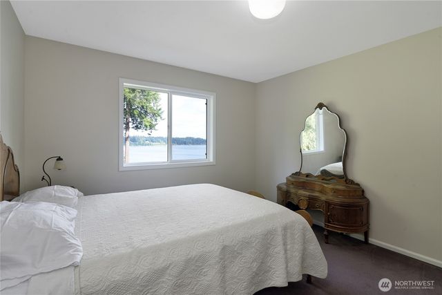 6538 Young Road NW, Olympia, WA 98502