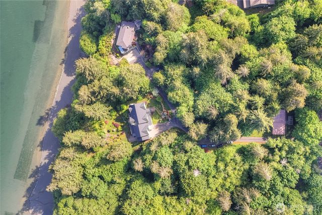 6538 Young Road NW, Olympia, WA 98502