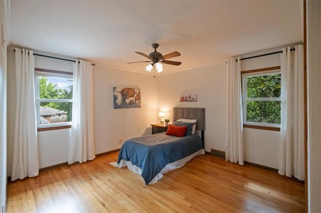 8622 Broadmoor Street, Overland Park, KS 66212