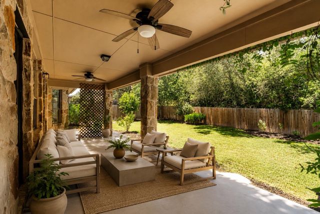 433 Wild Rose DR, Austin, TX 78737