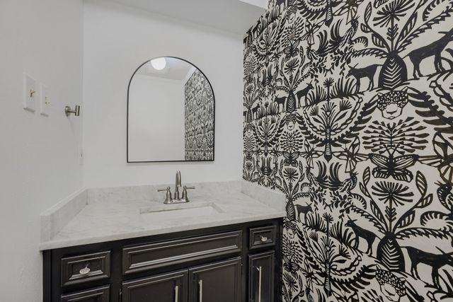 6234 La Cosa Drive, Dallas, TX 75248