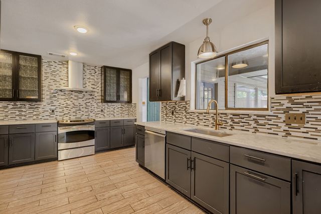 6234 La Cosa Drive, Dallas, TX 75248