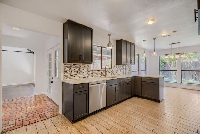 6234 La Cosa Drive, Dallas, TX 75248