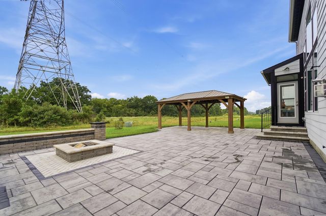 195 Harness Way, Delaware, OH 43015