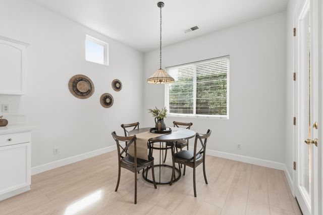 4769 N Emerald Peak Drive, Clovis, CA 93619