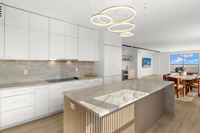1865 S OCEAN Drive 21c, Hallandale Beach, FL 33009