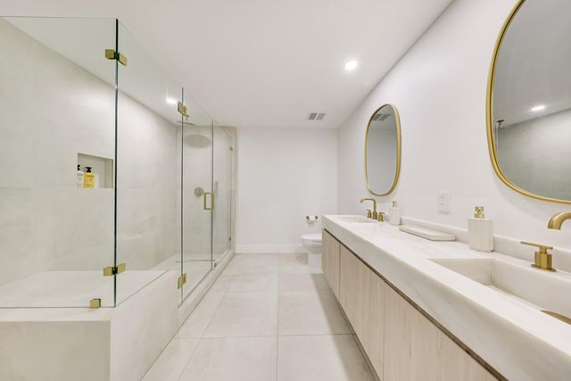 1865 S OCEAN Drive 21c, Hallandale Beach, FL 33009