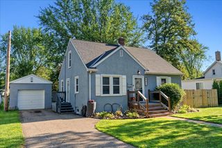 601 E 3rd Street, New Richmond, WI 54017