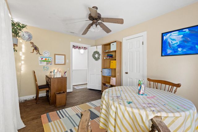 425 W Belden Street, Sherman, TX 75092