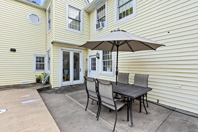 425 W Belden Street, Sherman, TX 75092