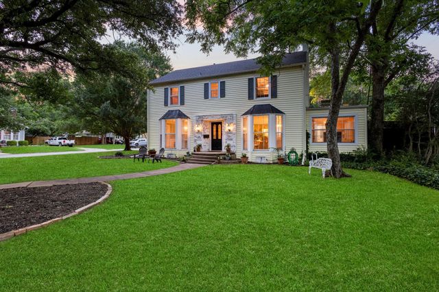 425 W Belden Street, Sherman, TX 75092