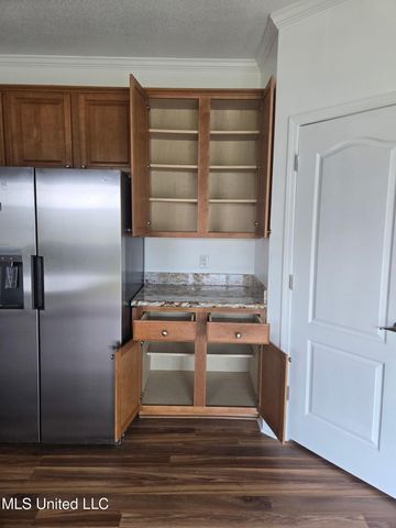 1514 Ellis Drive, Pass Christian, MS 39571