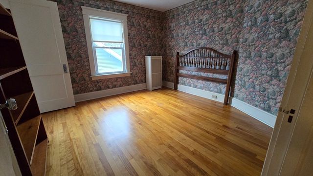 21 Arbutus Road, Worcester, MA 01606