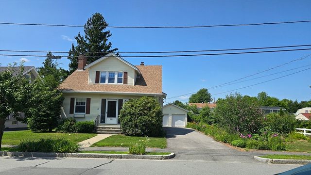 21 Arbutus Road, Worcester, MA 01606