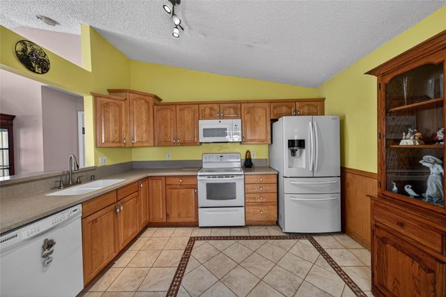 351 E Riverbend Drive, Sunrise, FL 33326