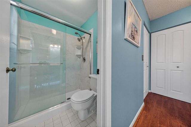 351 E Riverbend Drive, Sunrise, FL 33326