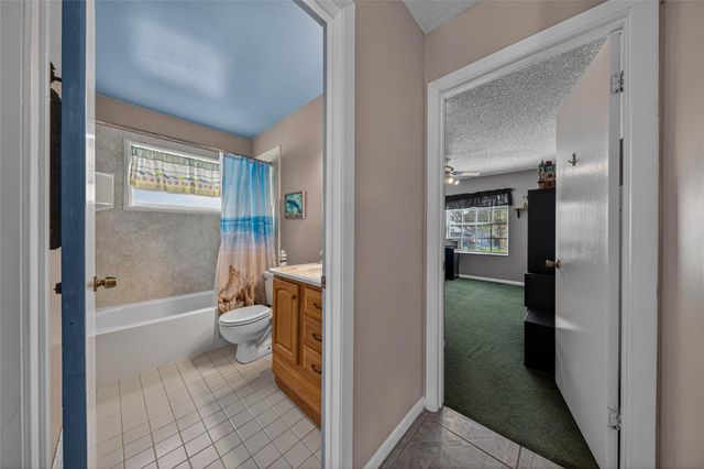 351 E Riverbend Drive, Sunrise, FL 33326