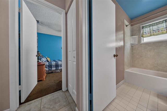 351 E Riverbend Drive, Sunrise, FL 33326