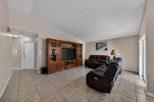 351 E Riverbend Drive, Sunrise, FL 33326