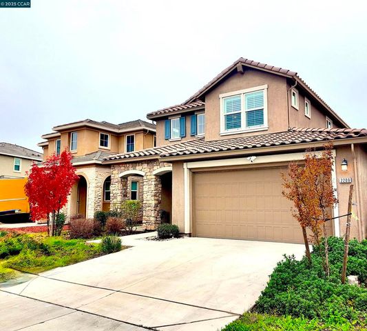 2209 Sunny Island Ct, Modesto, CA 95355