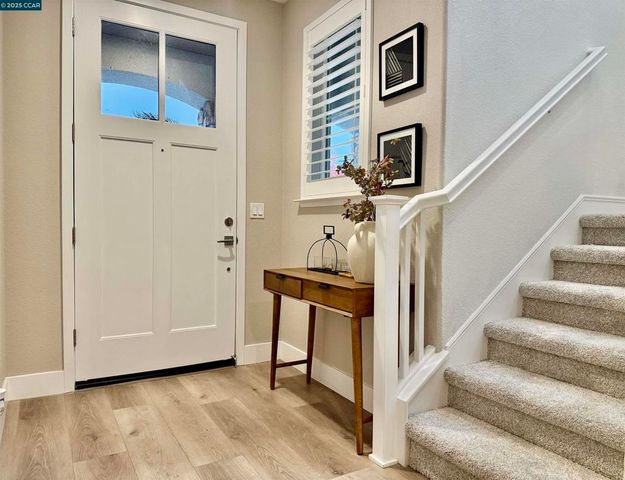 2209 Sunny Island Ct, Modesto, CA 95355