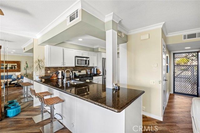 735 Calle Bahia, San Clemente, CA 92672