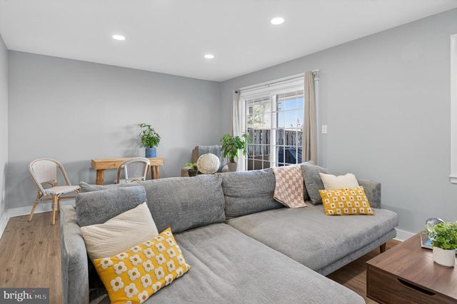 1851 FOXDALE CT, Crofton, MD 21114