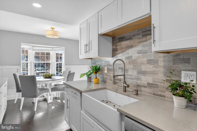 1851 FOXDALE CT, Crofton, MD 21114