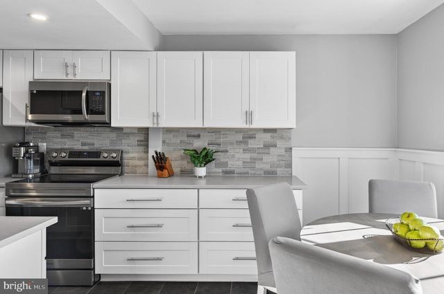 1851 FOXDALE CT, Crofton, MD 21114