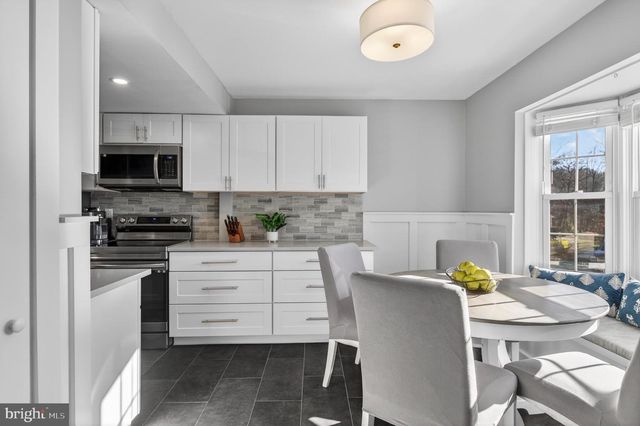 1851 FOXDALE CT, Crofton, MD 21114