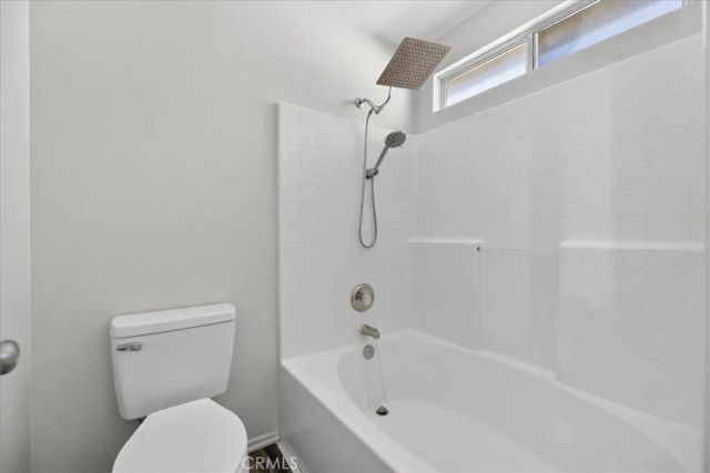 13331 Merry Oaks, Victorville, CA 92392