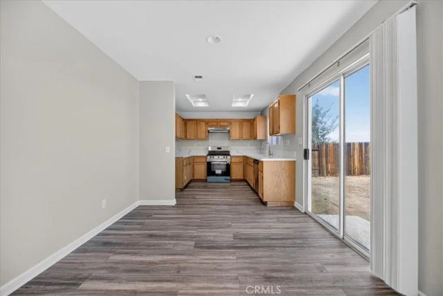 13331 Merry Oaks, Victorville, CA 92392