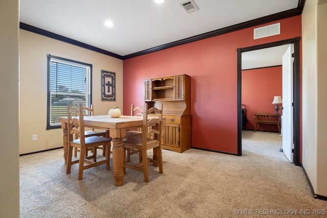 38019 S 4417 Road, Big Cabin, OK 74332