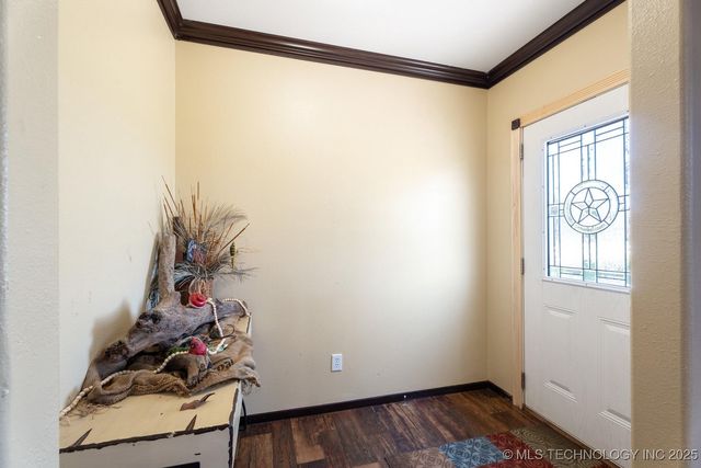 38019 S 4417 Road, Big Cabin, OK 74332