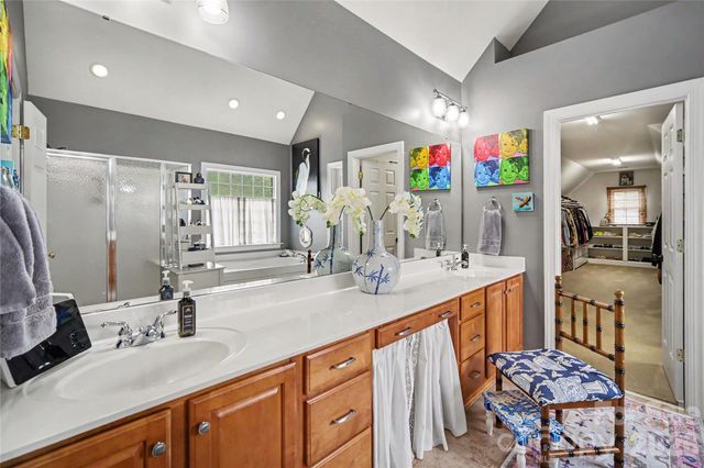 218 Crimson Orchard Drive, Mooresville, NC 28115