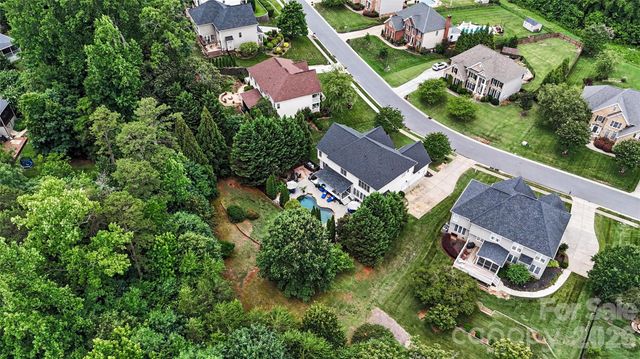 218 Crimson Orchard Drive, Mooresville, NC 28115