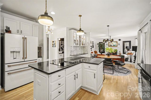 218 Crimson Orchard Drive, Mooresville, NC 28115
