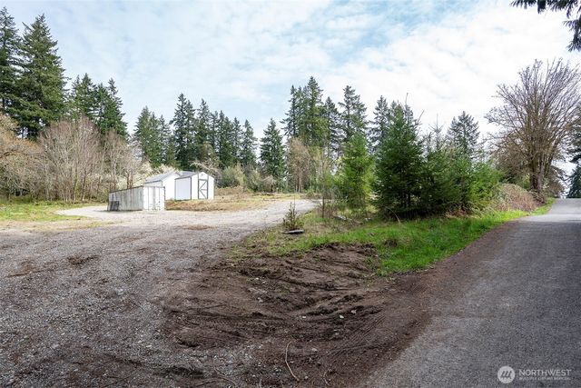 17227 4th Avenue NW, Lakebay, WA 98349