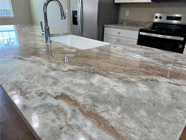 9898 SW 38TH AVENUE, Ocala, FL 34476