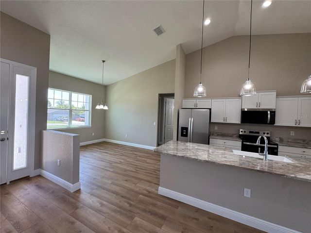 9898 SW 38TH AVENUE, Ocala, FL 34476