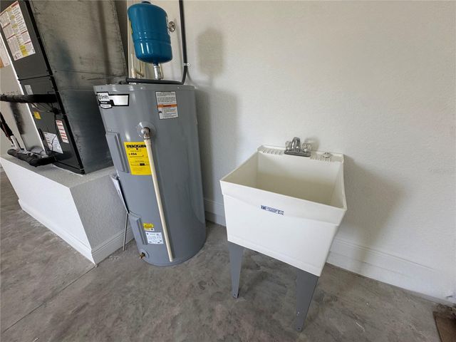 9898 SW 38TH AVENUE, Ocala, FL 34476