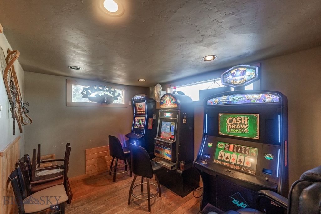 70 Murphy Lane, Emigrant, MT 59065 photo 11