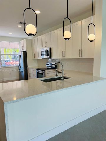 20951 Via Oleander C, Boca Raton, FL 33428