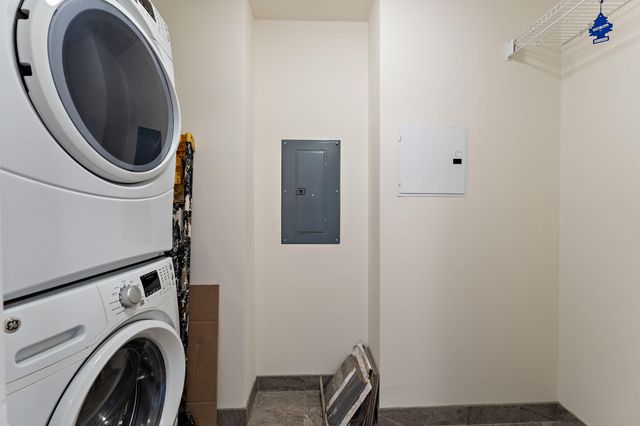 740 Portland Avenue 1109, Minneapolis, MN 55415